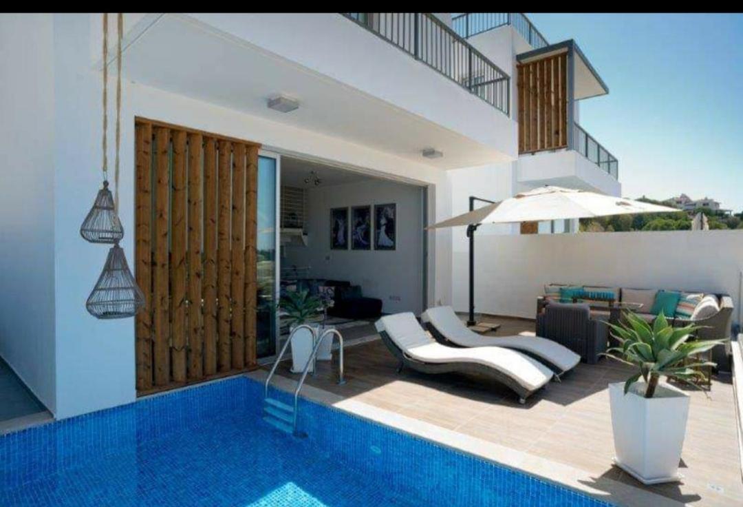 Leonidas Villa Пафос Экстерьер фото